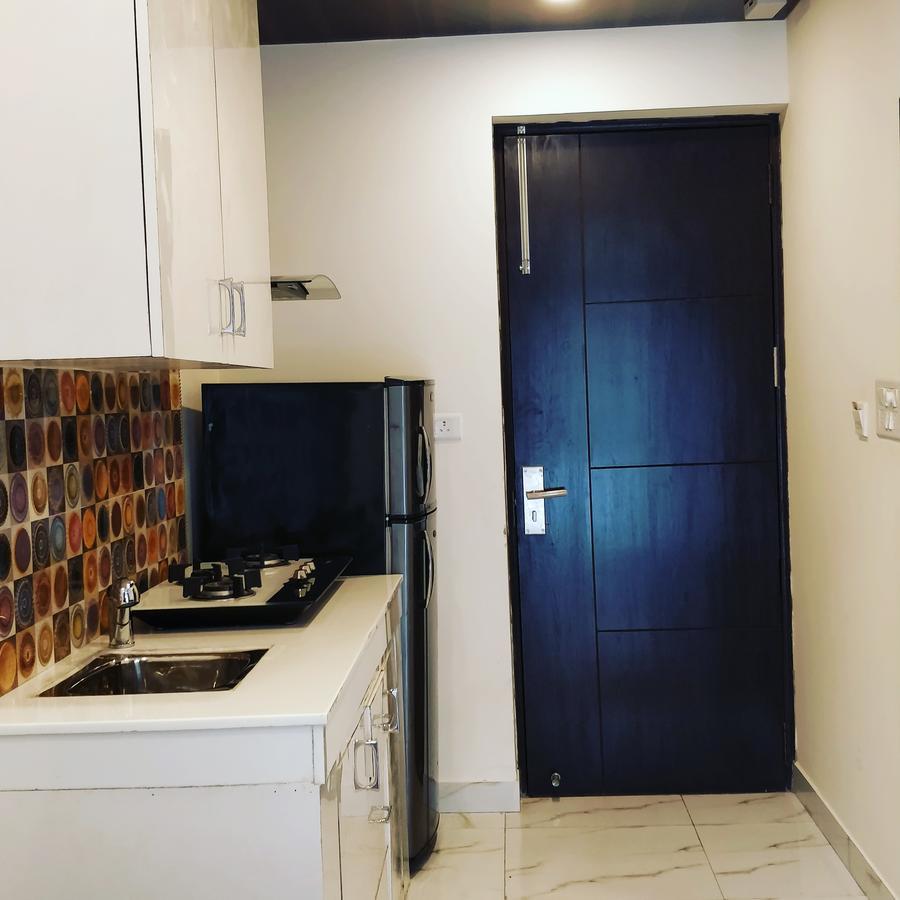 Hotel Pk Residency Νόιντα Εξωτερικό φωτογραφία